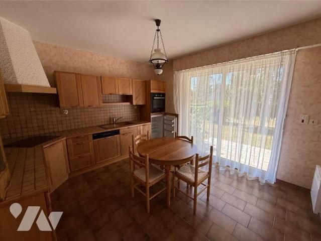 House at 35 Brécé, BRECE, 35530, France