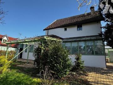 Maison à louer à Saint-Ylie - Jardin