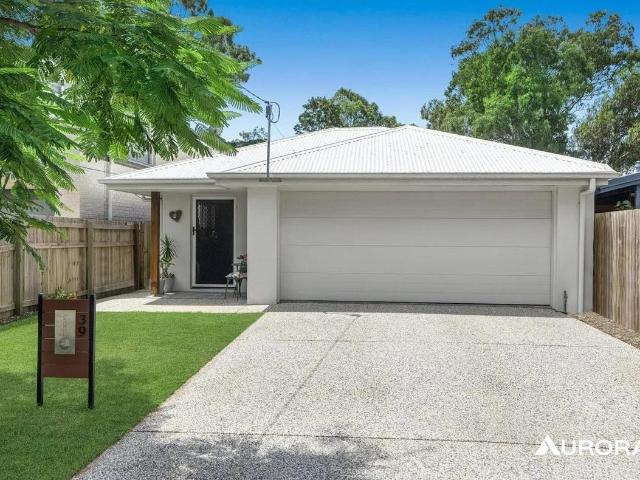 house at 39 Leon Street, Thorneside, Australia