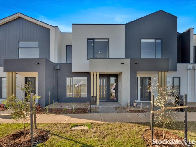 house at 3 Craycroft Road, Truganina VIC, Australia