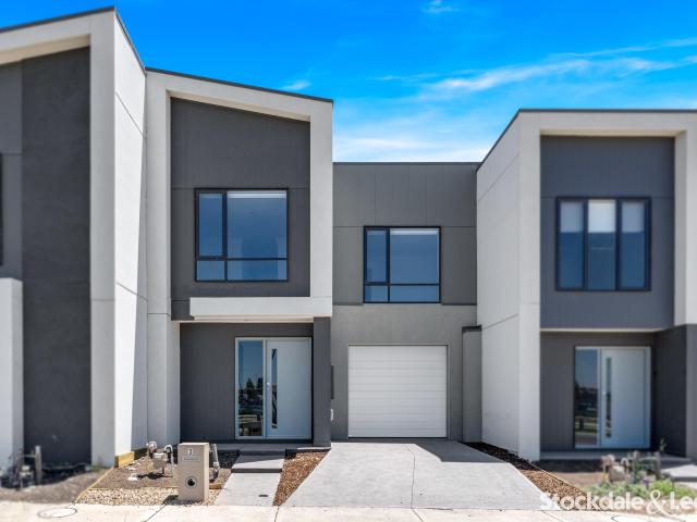 house at 3 Lasio Way, Donnybrook VIC, Australia