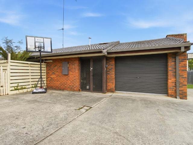 house at 3 / 27 Ormond Road, TRARALGON VIC 3844, Australia