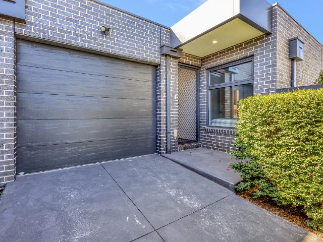 house at 3 / 22 Shadforth Street, Westmeadows VIC 3049, Australia
