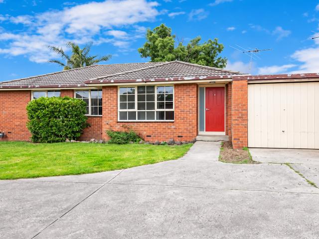 house at 3 / 4 Guest Road, PAKENHAM VIC 3810, Australia