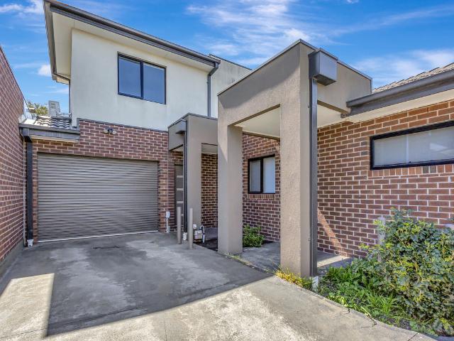 house at 3 / 8 Sadie Street, Glenroy VIC 3046, Australia