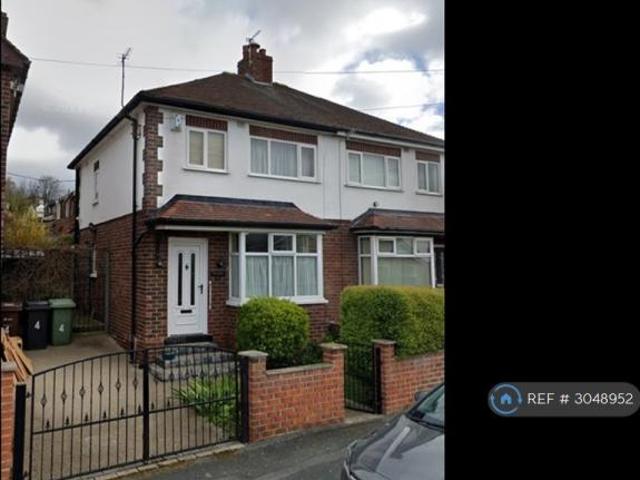 House at Tatefield Grove, Leeds