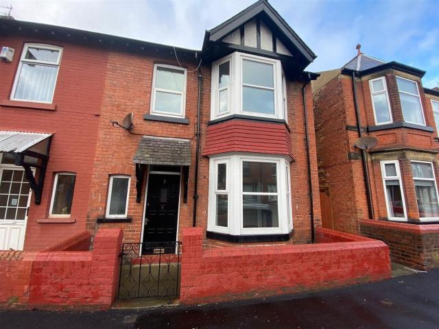 House at Tennyson Avenue, Scarborough