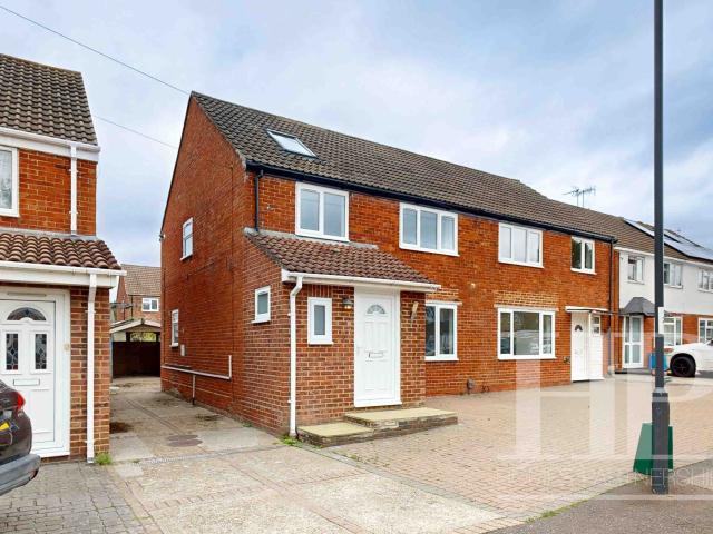House at Tennyson Close, Crawley