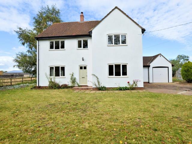 House at Thetford Road, Breckland District