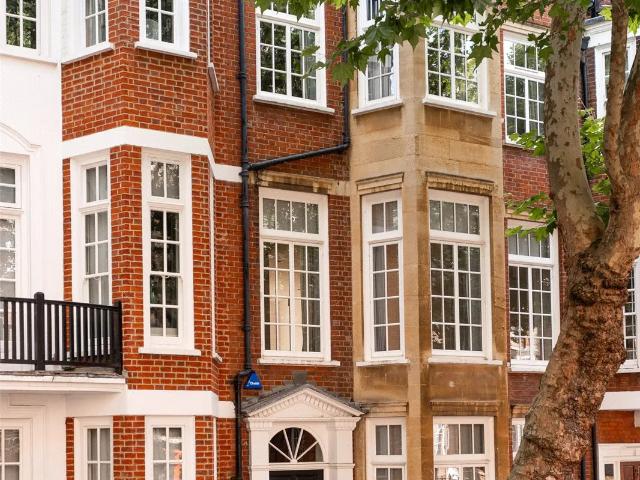 House at The Vale, Greater London