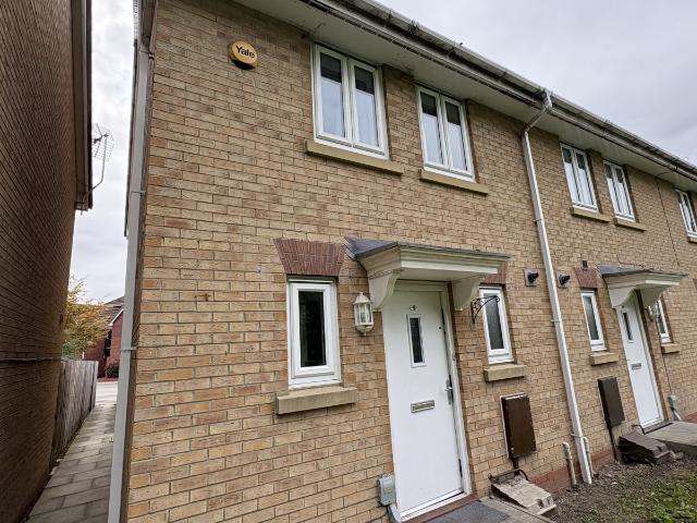 House at Thirlmere Way, Hull