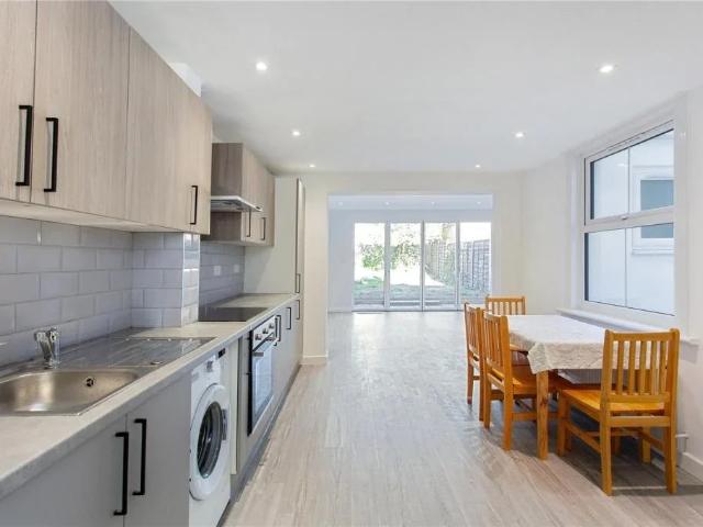 House at Thistlewaite Road, Greater London
