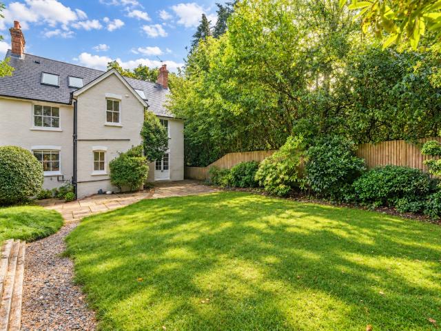 House at Tilford Road, Waverley