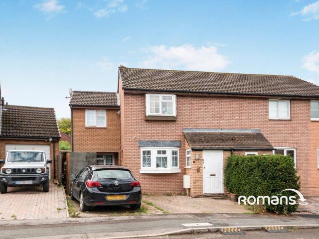 House at Tippett Gardens, Basingstoke