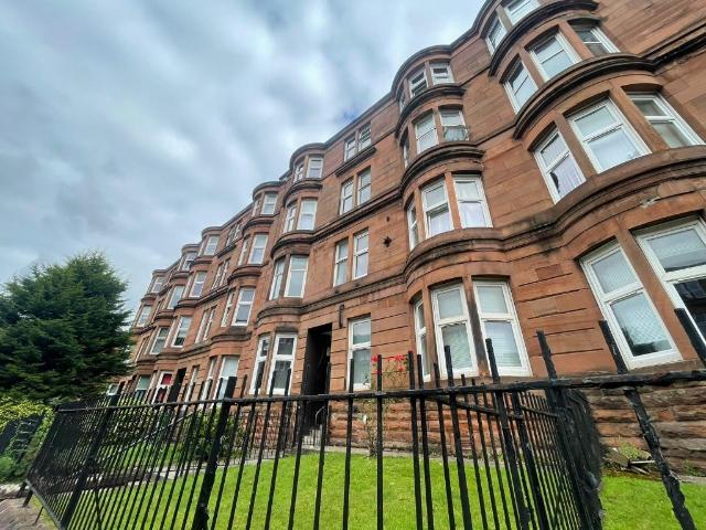 House at Tollcross Road, Glasgow