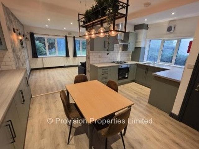 House at Trenic Crescent, Leeds