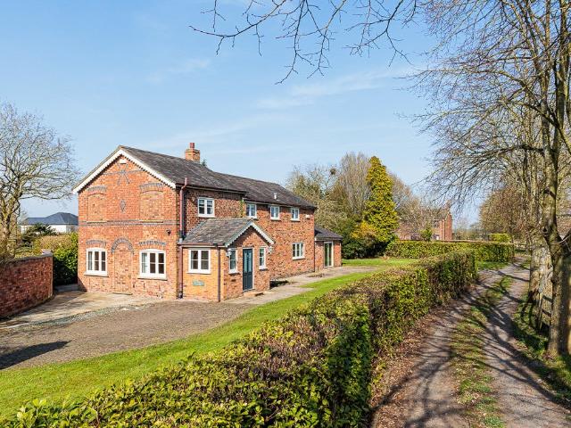 House at Twemlow Lane, Cranage