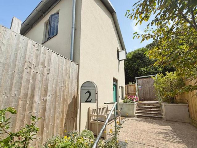 House at Tufton Avenue, Bristol