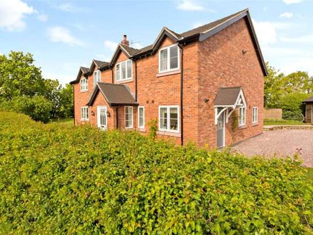 House at Village Road, Dunham on the Hill