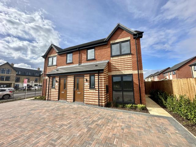 House at Waddington Road, North Kesteven