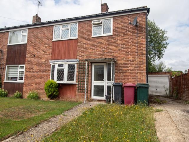 House at Walmer Close, Reading