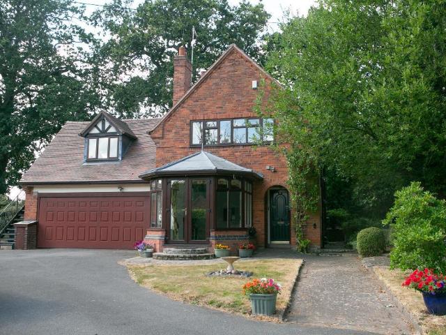 House at Walnut Lane, Bromsgrove