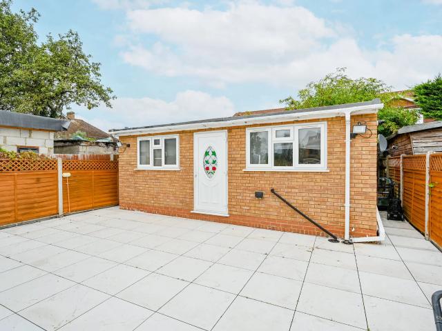 House at Warren Drive South, Greater London