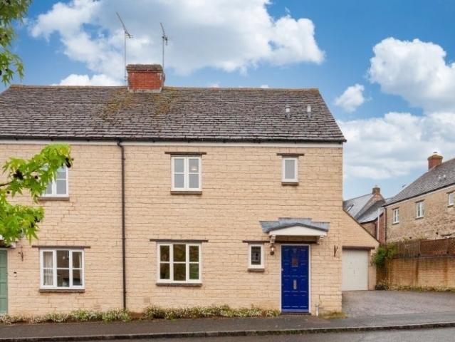 House at Washington Terrace, West Oxfordshire