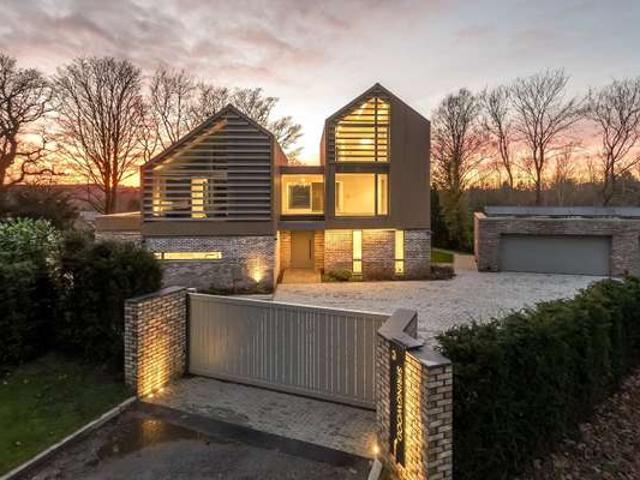 House at Waterbank, Prestbury