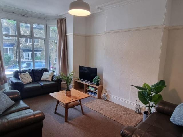 Apartment at Western Road, Sheffield