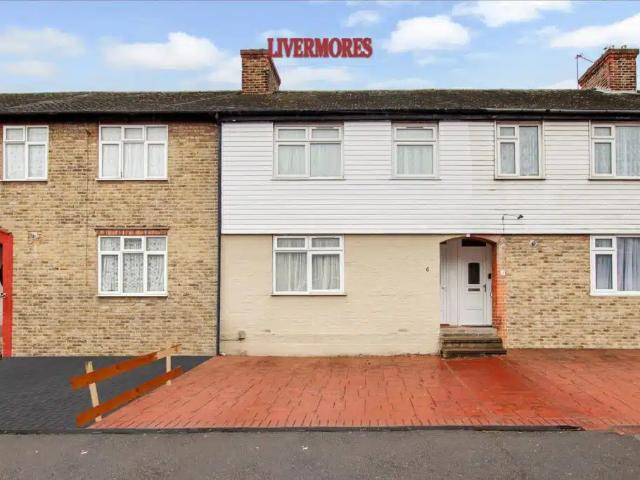 House at White Hill Road, Greater London