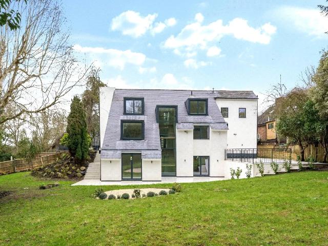 House at White Orchards, Greater London