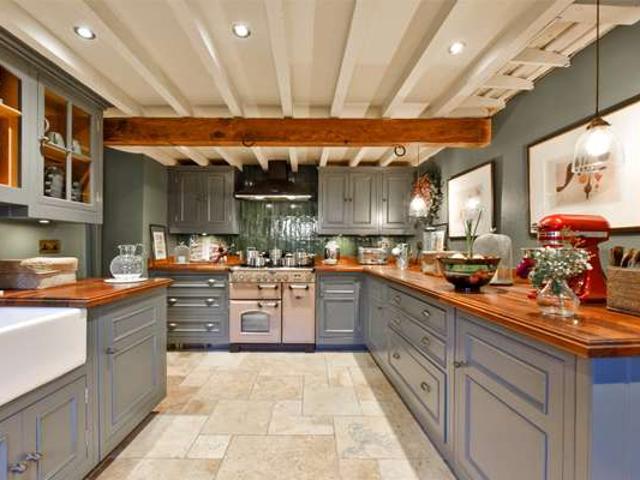 House at Whittlestone Close, Cotswold District