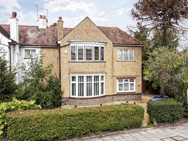 house at Winchmore Hill, N21
