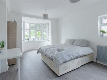 House at Willoughby Avenue, Greater London