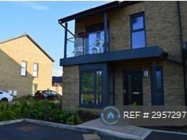 House at Wizard Way, Milton Keynes