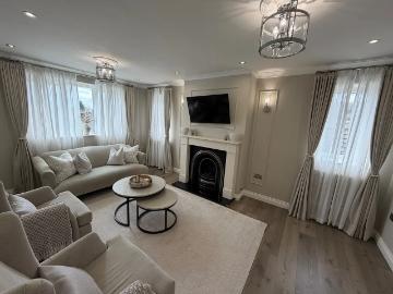 House at Wood Rise, Greater London