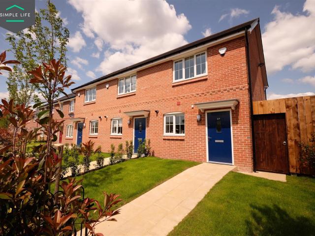 House at Woodbine Road, Halewood