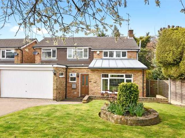 House at Woodfield Avenue, Three Rivers