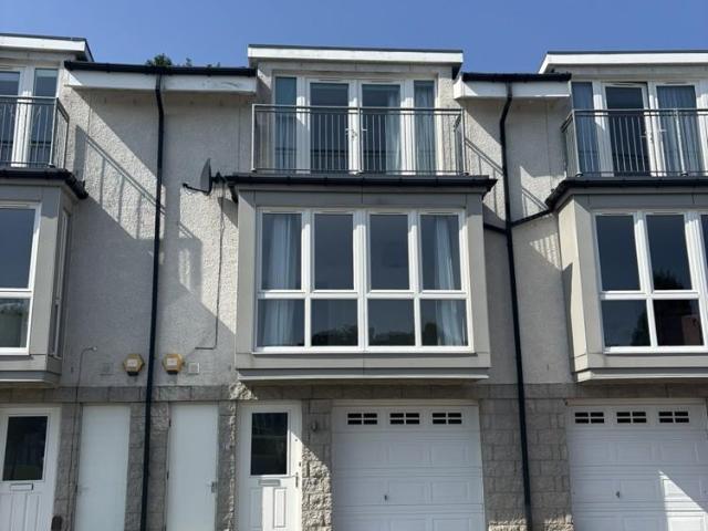 House at Woodlands Terrace, Aberdeen City