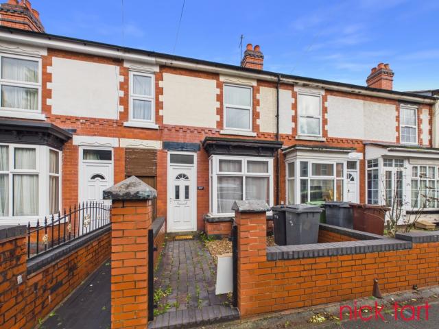 house at Wolverhampton WV3 0AY