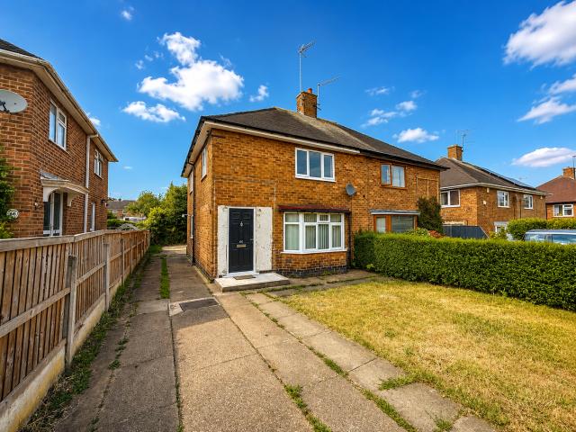 House at Yatesbury Crescent, Nottingham