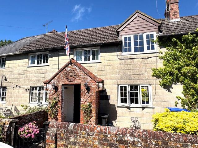 House at A36, Whaddon