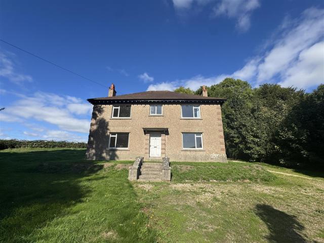 House at A37, Bradford Peverell