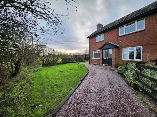 House at A41, Tong