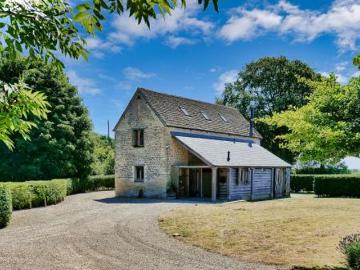 House at A46, Hawkesbury Upton