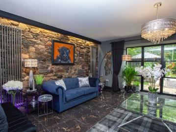 House at A82, Luss