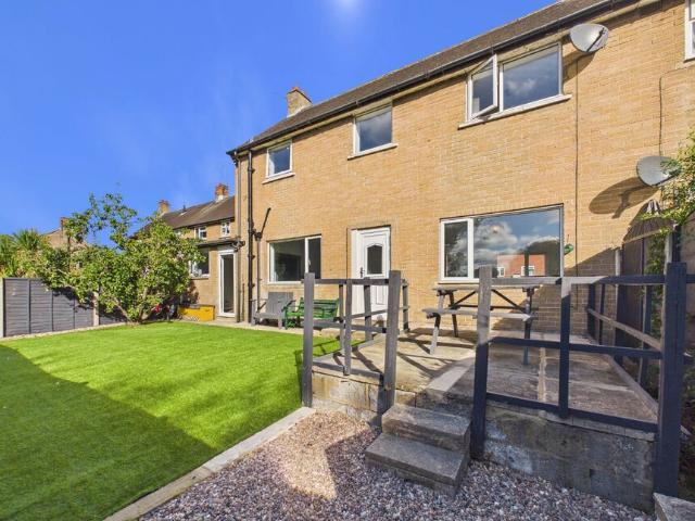 House at Abbotts Close, Leeds