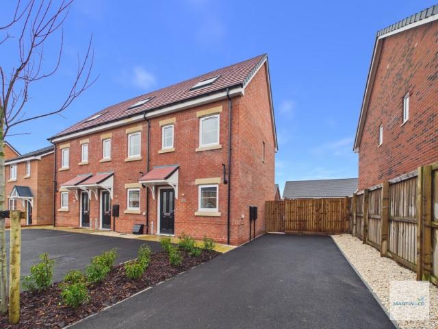 House at Airfield Way, Ashfield