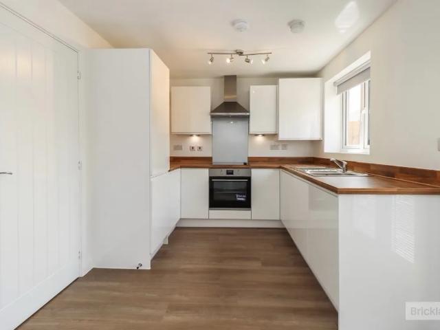 House at Airfield Way, Weldon